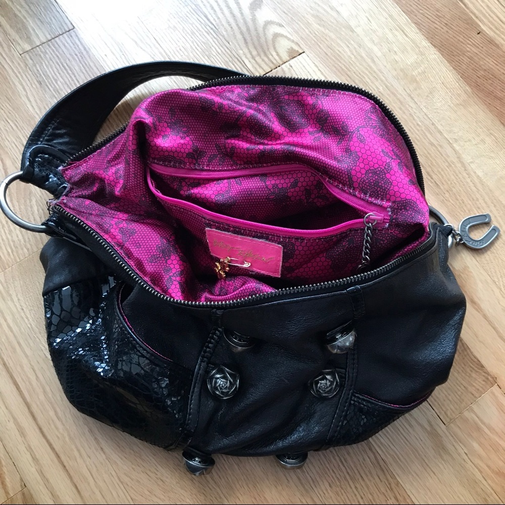 Betsey Johnson Black Slouchy Bag - Picture 2 of 5